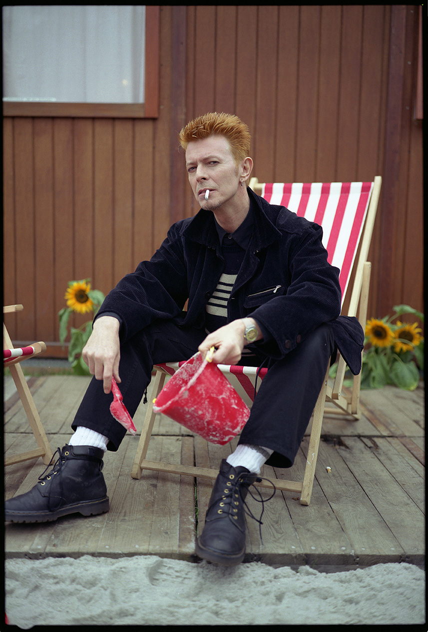 David Bowie backstage at the Roskilda Festival 1996
©Mark Allan