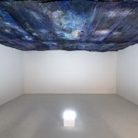 L’opera si può illuminare un cielo melmoso e nero? di Francesca Leone | Seconda Edizione di ROMA ARTE IN NUVOLA 